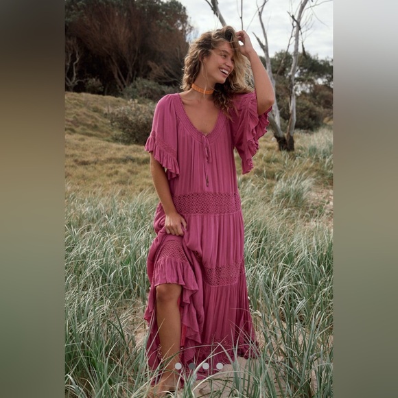 Free People Dresses & Skirts - NWT FREE PEOPLE Dream On Maxi Dress In Soothing Petals MSRP $108
